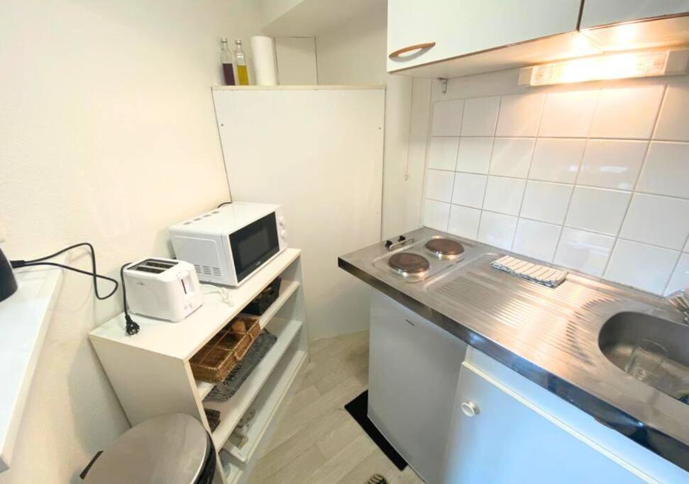 Le Sainte-Croix - Poitiers Centre - La Conciergerie. Apartman Kültér fotó